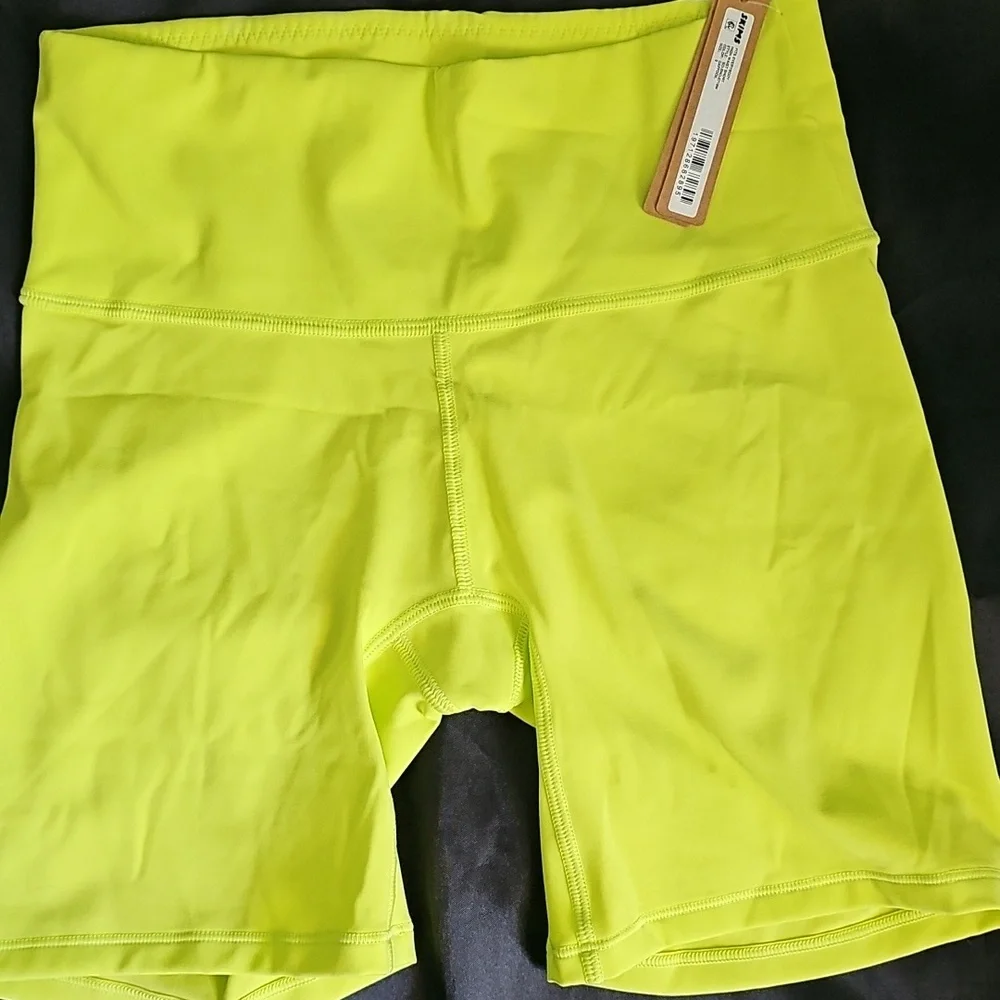 💛 SKIMS NWT High Waist Short color Daffodil 💛 💰One Day Sale💰 - Picture 5 of 10